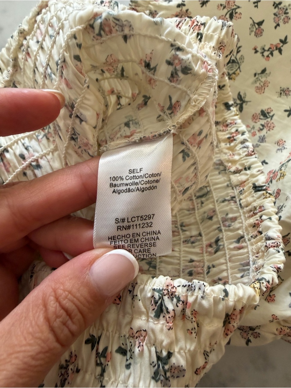 Lucca smocked floral crop puff sleeve top - Picture 5 of 7